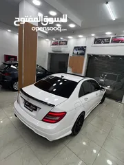  2 للبيع بسعر حرق كاش او نص بنص  مرسيدس C250 فل الفل فتحه سقف كراسي كهرباء بصمه ابواب وبصمه تشغيل.