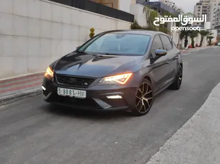  9 سيات ليون اف ار سيارة دهان شركة ماشية فقطط 49000كم