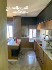  4 شقق للإيجار