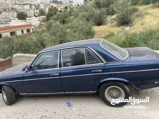  12 مرسيدس 200 موديل 1984 بحالة ممتازة