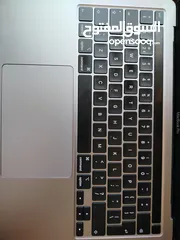  6 للبيع – MacBook Pro 2020 (13 إنش)  حالة ممتازة زي الجديد بالظبط (مفيهوش خدوش).  كسر زيرو