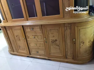 1 بوفيه خشب زان بحال الوكالة