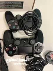  3 ps4 with 4 games