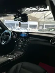 4 MERCEDES GLC300 2020