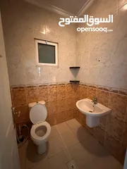  4 في ارقى مناطق خلدا 90م وتراس 80م