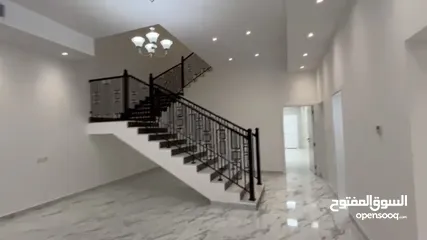  3 للبيع فلتين متجاورتين جدد في الرمثا الشارقة