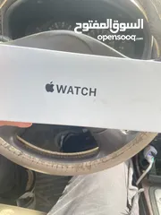  1 Apple watch se (gen2)