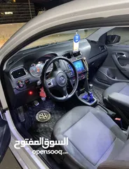  6 فولكس فاجن بولو 2012