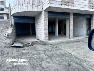  5 مستودعات للايجار