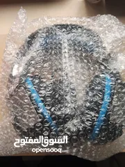  9 Raxinbang Headset 3.5mm Gaming Headset LED (New condition box slightly damaged)