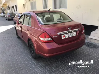  3 Nissan tiida