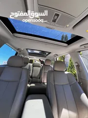 6 Nissan Pathfinder SV Hybrid  2020