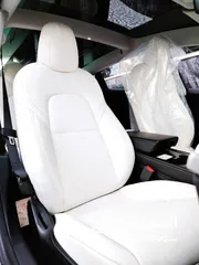  17 تيسلا 2023 model 3 فحص كامل اوتوسكور لون اسود ملوكي داخلي ابيض بحالة الوكالة بسعر لقطة ومحروووق