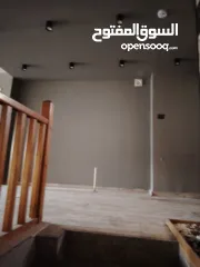  8 محل تجاري للتأجير