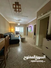  4 شقة للبيع شارع تل مشطبة مساحة 125 متر