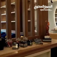  2 صالون ستاتي للبيع مع كامل عدتو موقع مميز