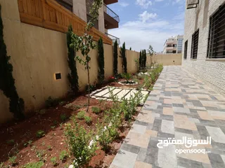  4 شقة شبه أرضي مساحة (190م) داخلي (100م) خارجي للبيع في أرقى مناطق ام حجير شفا بدران