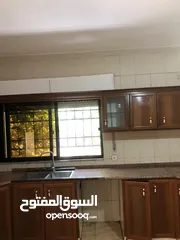  9 بيت مستقل فارغ للايجار في منطقة الياسمين 140 متر