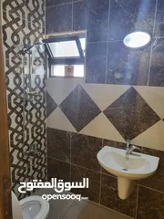  2 شقة روف مميزة للايجار