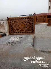  13 فني حداده لكافه اعمال الحداده والديكور وكافه اعمال الصيانه