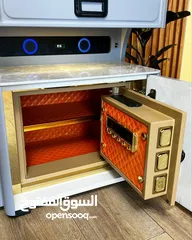  10 كومودينا الذكية مع خزنة