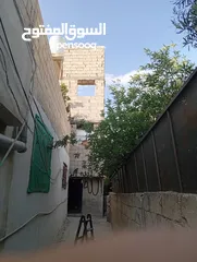  4 انت كسبان بيت للبيع