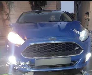  2 فورد فيستا 2013 للبيع