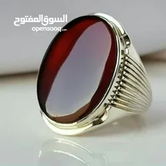  1 ( خاتم فضه ملكي عمل يدوي ) ( مفتول ) عيار 925   ((مرصعه بل العقيق اليمني الاحمر و المشجر و غير ))