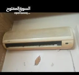  2 مكيف جيد حامي بارد بحال الوكاله بسعر 100 دينار