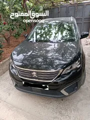  5 سيارة بيجو 5008