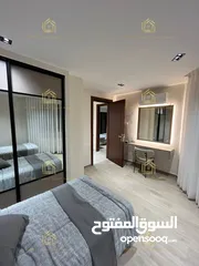  15 شقة مفروشة فاخرة ثالث مع روف جديد لم يسكن أرقى واجمل مناطق عبدون