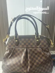  2 حقيبة لويس فيتون الاصلية   Louis Vuitton LV bag  فقط في الكويت only in kuwait