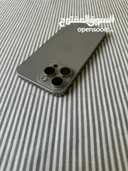 3 Iphone 15 pro max 256GB natural titanium used like new