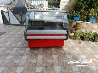  7 .لاصحاب المطاعم.والملاحم.والسوبرماركت 1.مياكن فرم لحمة واحد فاز استعمال اقل من اسبوع 2.ثلاجة وقف دفة