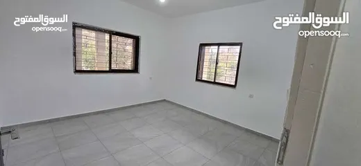  3 بيت للإيجار