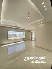  12 شقة ارضية فاخرة 200 متر داخلي و 50 متر خارجي بسعر مميز في شارع السلام مرج الحمام