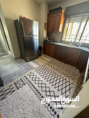  8 روف مميز للبيع