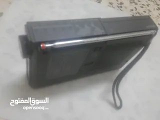  10 اجهزة راديو يابانية اصلية  سوني  وسيلفر  ياباني وفيلبس هولندي