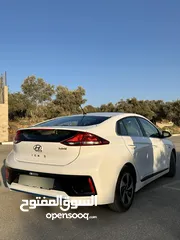 6 هيونداي ايونك 2017 بحالة الوكاالة للبيع او للبدل