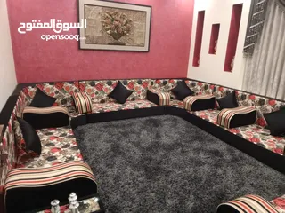  7 غرفة جلوس للبيع استعمال بسيط جدا بحالة ممتازة كلها تفصيل وتتحمل الضغط وكأنها جديدة