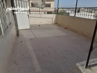  2 شقة للإيجار/ الزرقاء جبل الاميرة رحمة