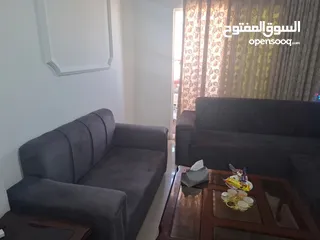  1 اثاث/ طقم كنب للبيع مستعمل