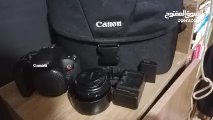  1 كاميرا  canon EOS Rebel T7i /عدسة 50 mm