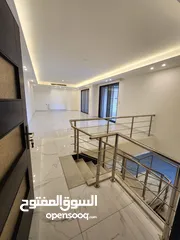  20 شقة أرضية دوبلكس فارغة للبيع في منطقة خلدا - REF: 14657