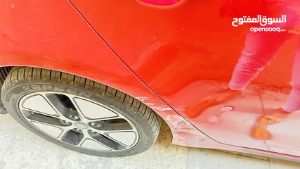  4 Kia سيراتو 2014