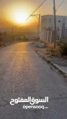  3 ارض عليها تلات مخازن قيد الانشاء للبيع في بيت كاحل الشارع الرئيسي شارع المنتزهات