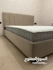  27 تخوت خشب لاتيه اندونيسي منجد مفرش سلم او بوكس تخزين 70دينار شامل تركيب وتوصيل التواصل على رقم بالوصف