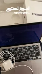  3 MacBook Air للبيع ب340 مع جميع ملحقاته