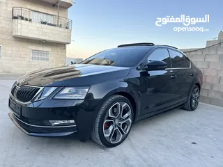  4 سكودا اوكتافيا RS 2019