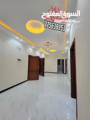  4 عماره ملكيه للبيع صنعاء الاصبحي حي 22 مايو